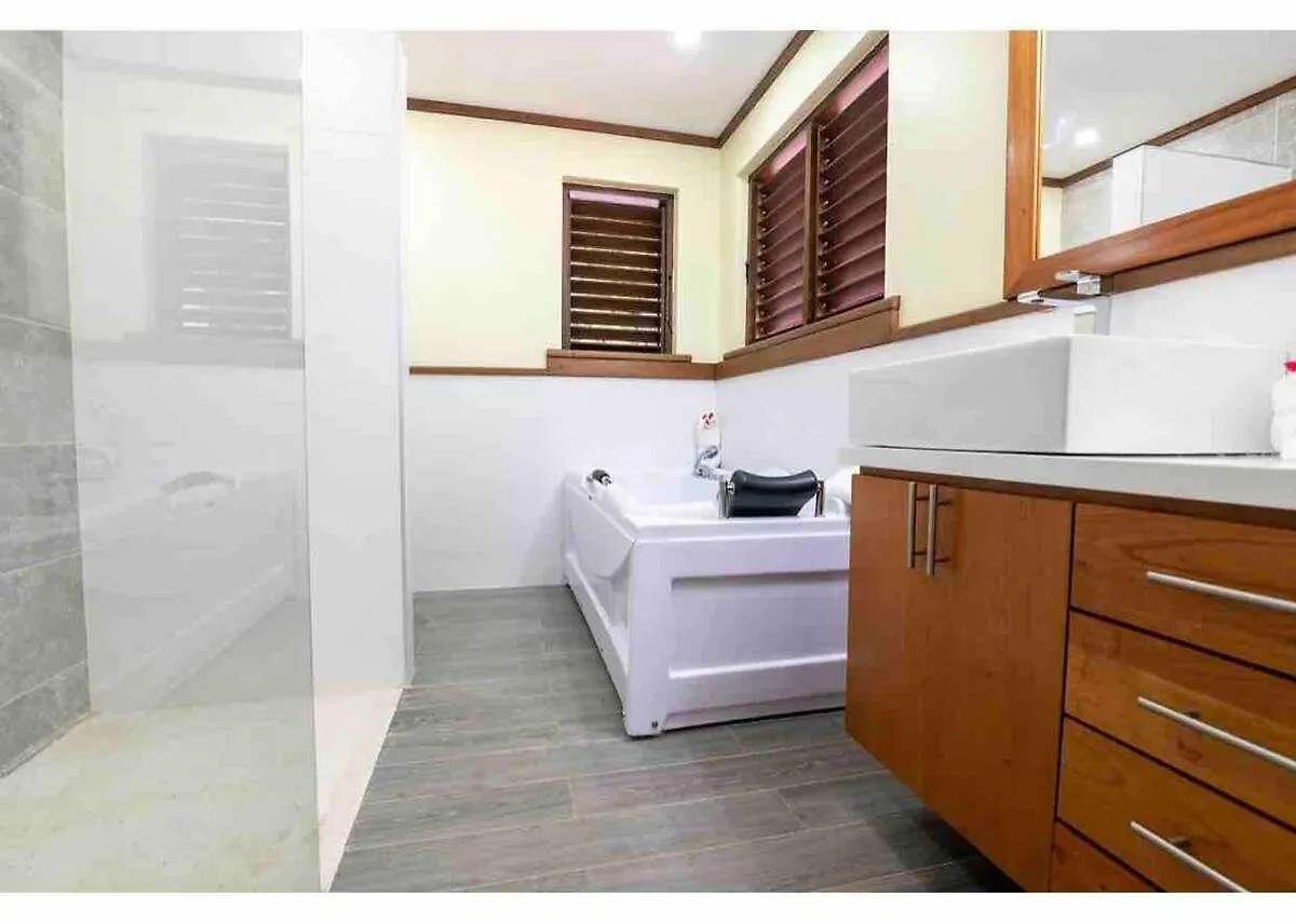 Naseberry Lodge At Oracabessa Hill Cottages -Cozy 2-Bedroom Villa Jamajka